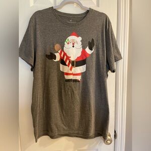 American Eagle Santa Claus’s Big Surprise, Graphic T-Shirt, Size Extra Large.